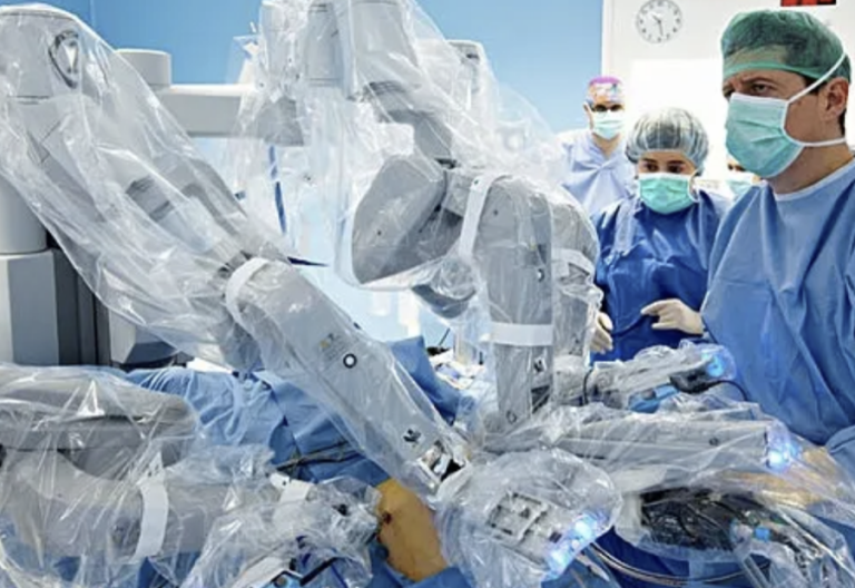 La robotique médicale : Des chirurgies assistées par des robots aux soins aux patients